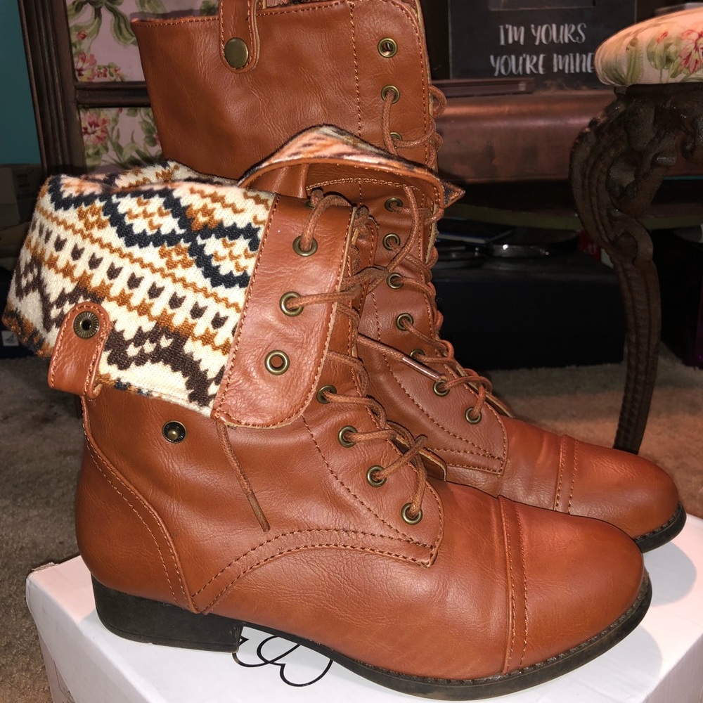 Lace Up Combat style Mid-Calf Boot (Women’s)